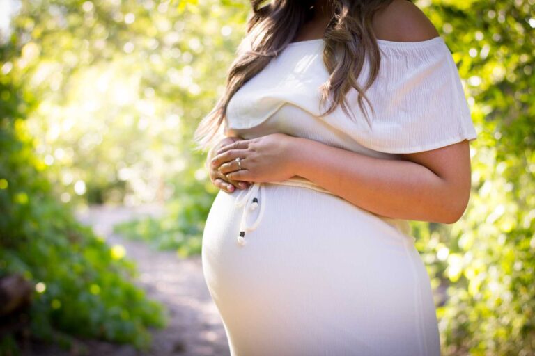 Vitamine in der Schwangerschaft – Bedarf, Nutzen und Nebenwirkungen